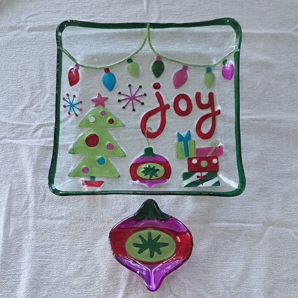 Demdaco Glass 'Joy' Holiday Chip And Dip Plate By Lori Siebert